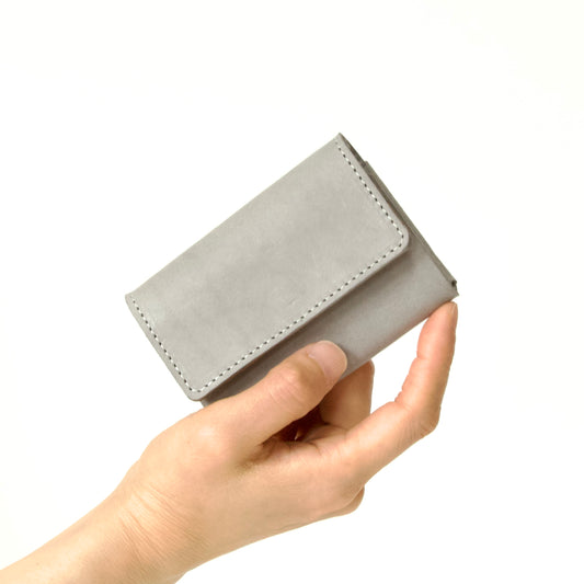 ラフにざっくり使える三つ折り財布(お札折らない) 【ca-miniW】| ライトベージュ