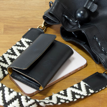 小さいカードサイズのコンパクトな三つ折り財布（お札折らない） | Italy 本革・レザー（メンズ・レディース）【ca-miW】ナチュラル