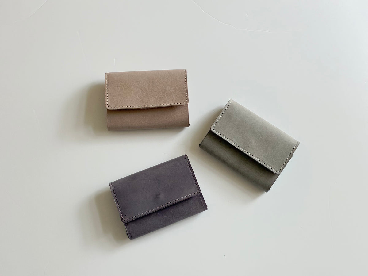 ラフにざっくり使える三つ折り財布（お札折らない） 【ca-miniW】| ライトグレー