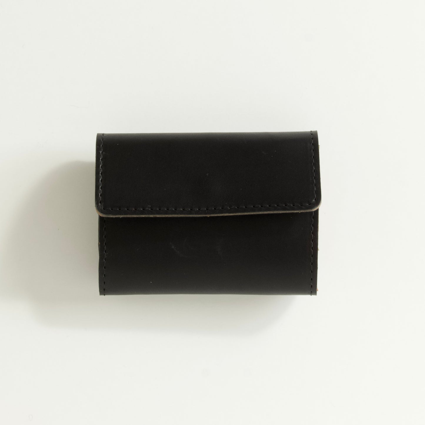 小さいカードサイズのコンパクトな三つ折り財布（お札折らない） | Italy 本革・レザー（メンズ・レディース）【ca-miW】ナチュラル