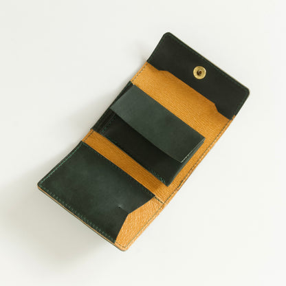 小さいカードサイズのコンパクトな三つ折り財布（お札折らない） | Italy 本革・レザー（メンズ・レディース）【ca-miW】ナチュラル